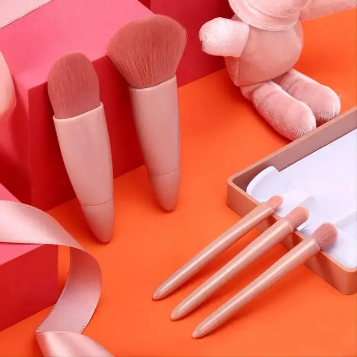 5pcs Mini Travel Makeup Brush Set.